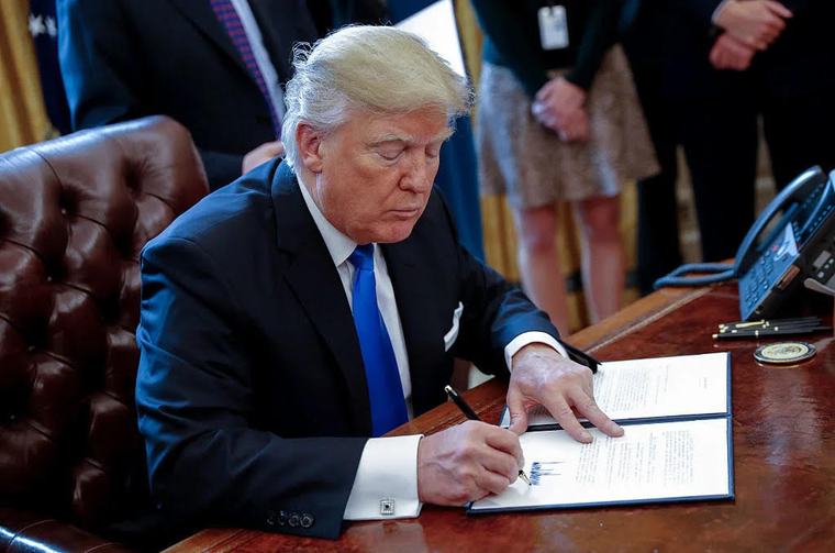 COMMERCE - Trump signe la prolongation de l’Agoa jusqu’en 2028