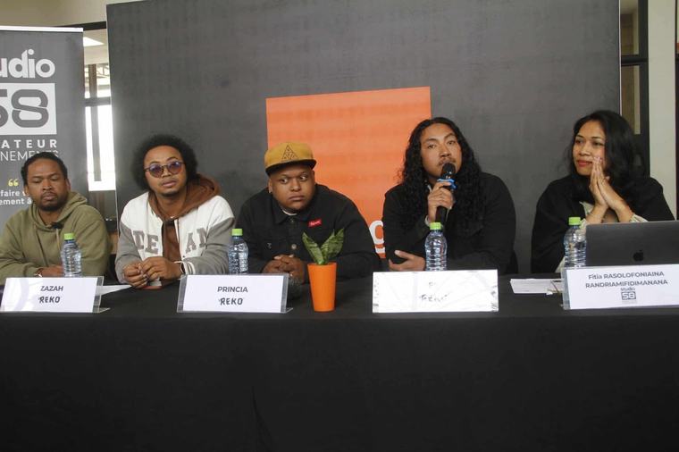 CONCERT - Reko retrouve la scène pour « Upside Down »